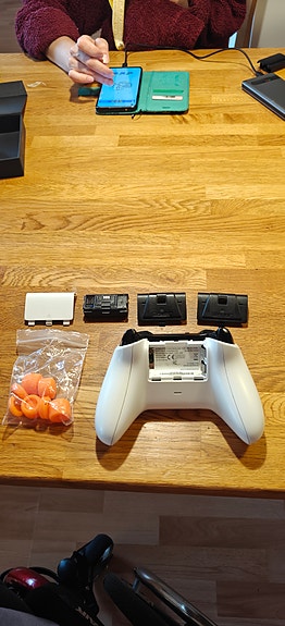 Product image 3 of 3