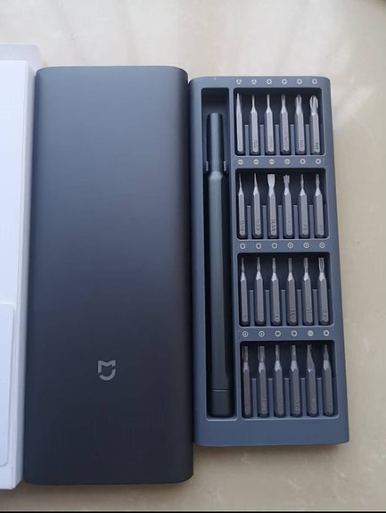 Product image 1 of 2