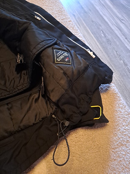 Product image 4 of 9