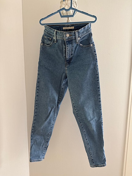 Product image 1 of 8