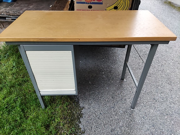 Product image 1 of 6