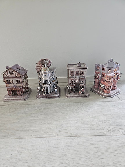 Product image 1 of 10