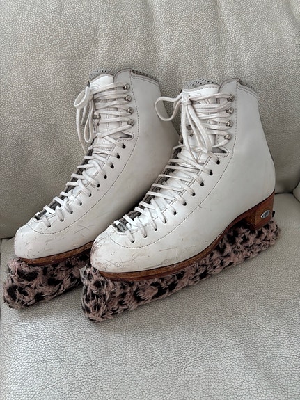 Product image 1 of 8