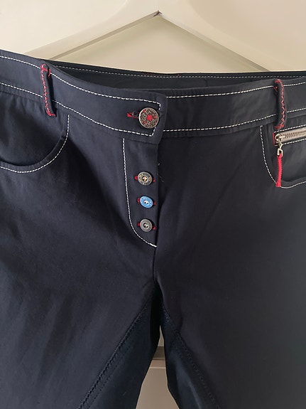 Product image 2 of 17