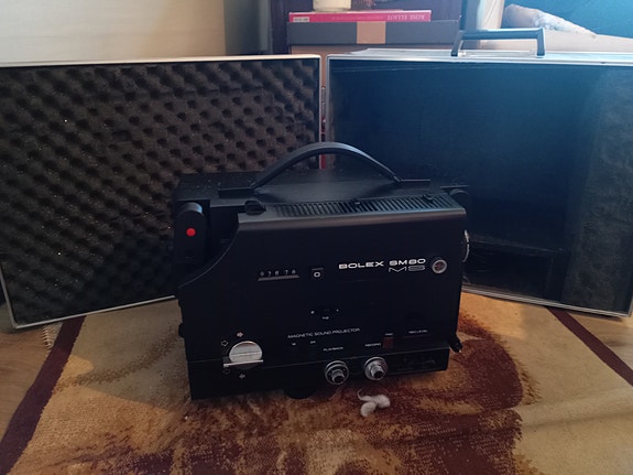 Product image 1 of 2