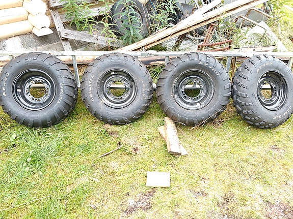 Product image 1 of 4