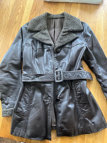 Product image 1 of 6