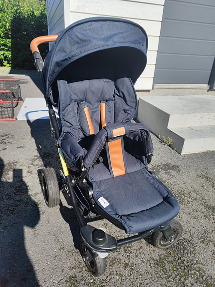 Product image 1 of 3