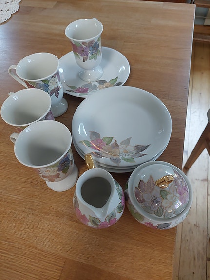 Product image 1 of 4