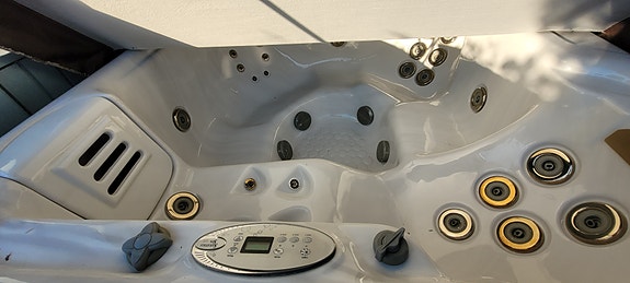 Product image 2 of 12