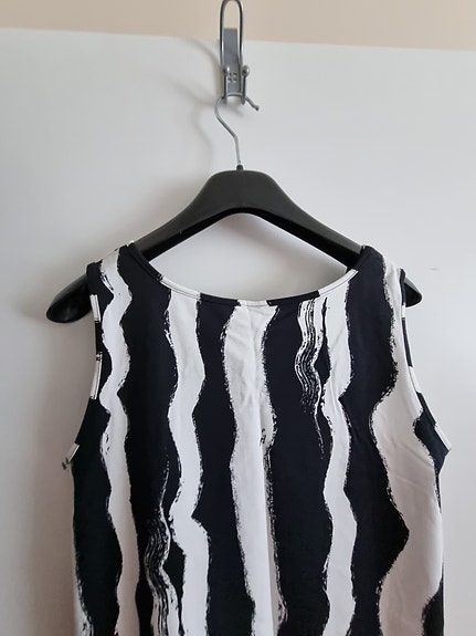 Product image 9 of 11