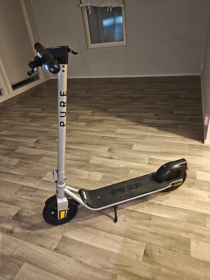Product image 1 of 3