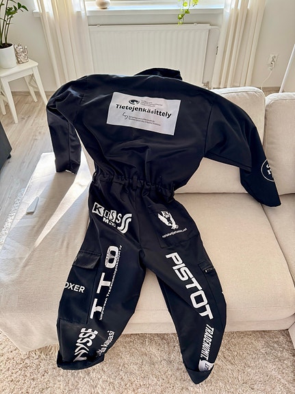 Product image 1 of 2