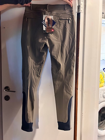 Product image 20 of 26