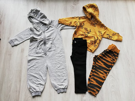 Product image 1 of 7