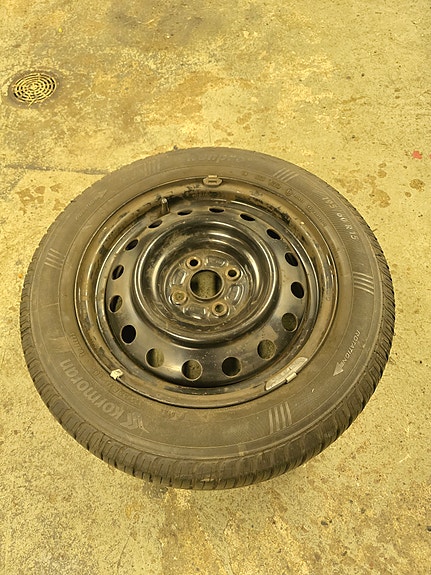 Product image 1 of 3