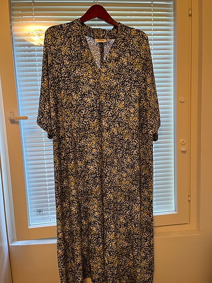 Product image 8 of 11