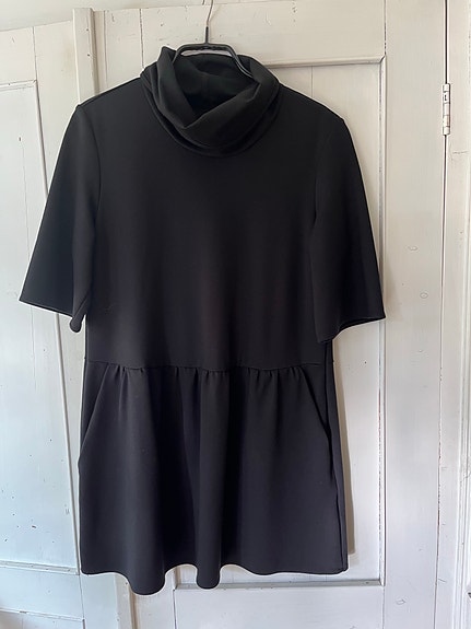 Product image 1 of 9