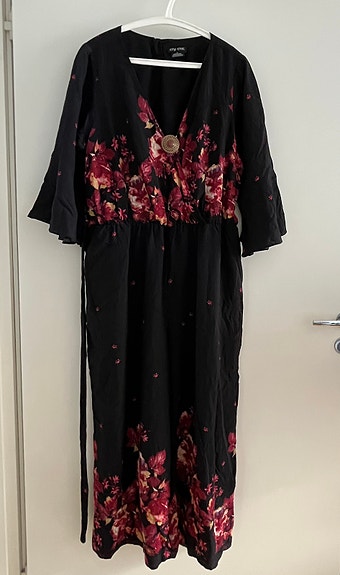 Product image 1 of 8