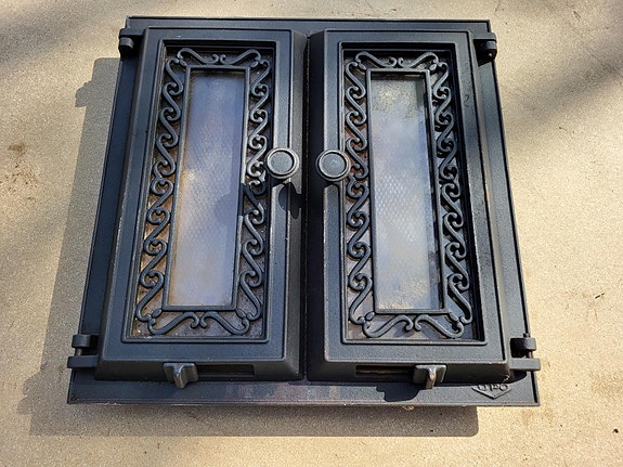 Product image 1 of 2