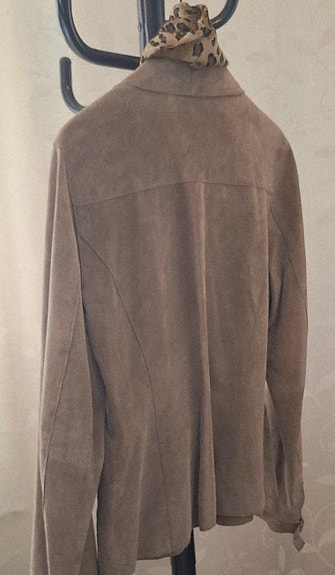 Product image 2 of 12