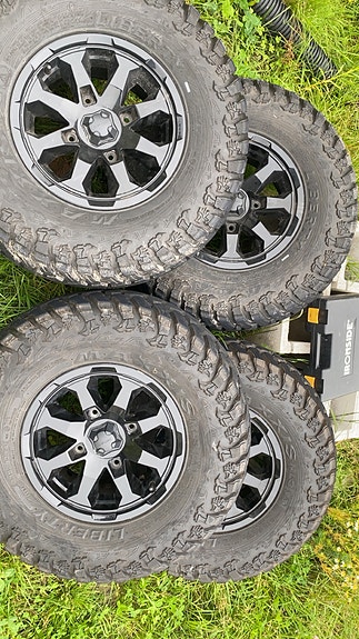 Product image 1 of 5