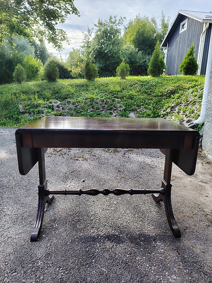 Product image 1 of 10