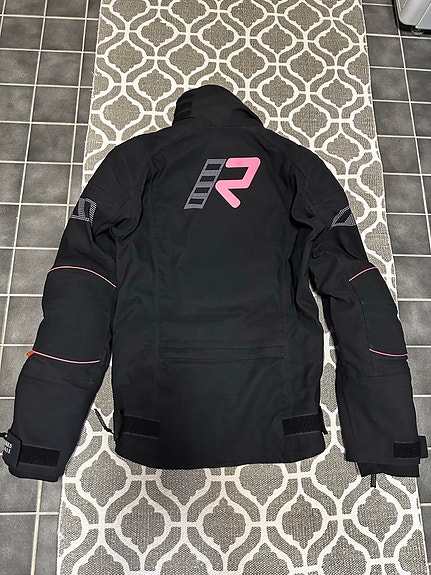 Product image 2 of 11