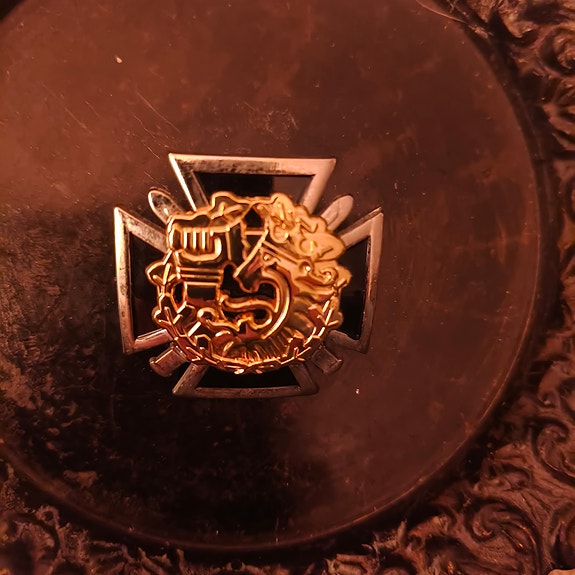 Product image 1 of 3