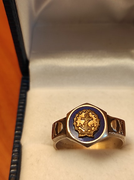 Product image 1 of 8