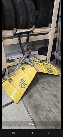 Product image 1 of 2