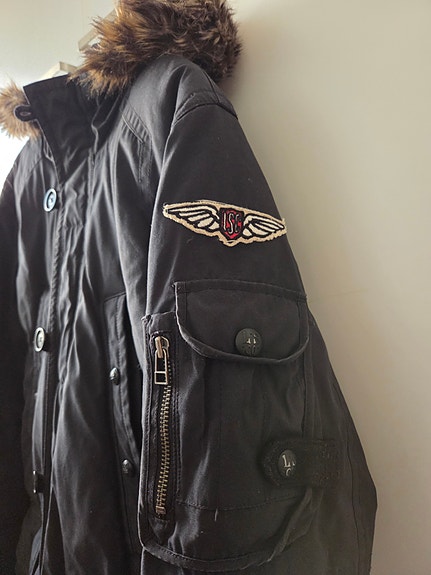 Product image 6 of 8