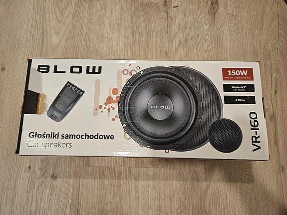 Product image 1 of 3