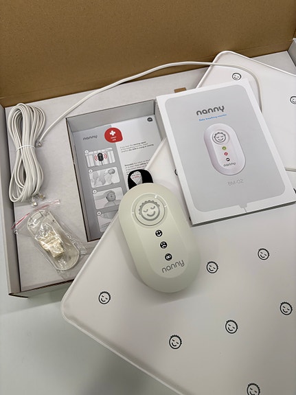 Product image 1 of 3