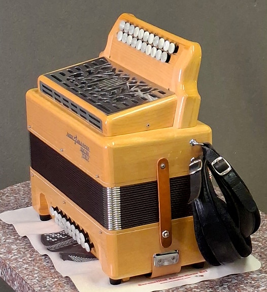 Product image 2 of 9