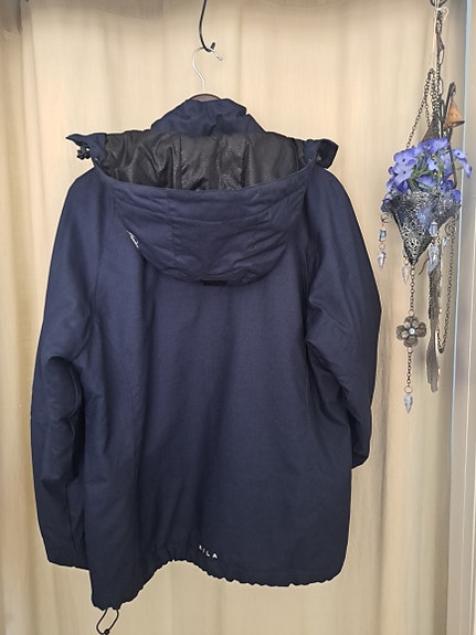 Product image 2 of 17