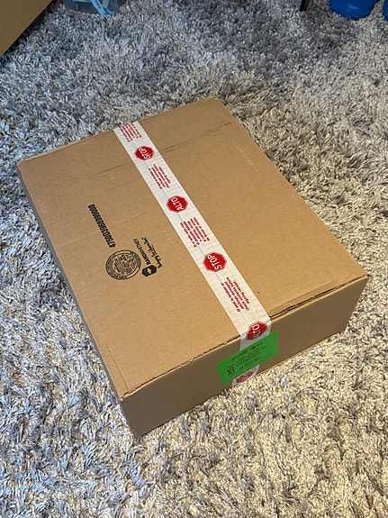 Product image 1 of 3