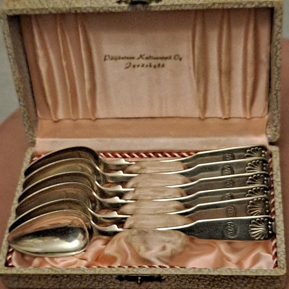 Product image 1 of 4