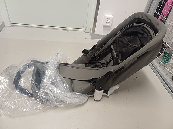Product image 8 of 16