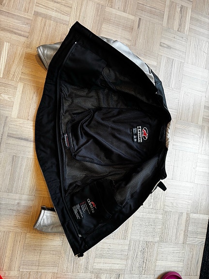 Product image 4 of 8