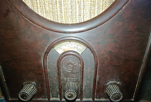 Product image 1 of 8