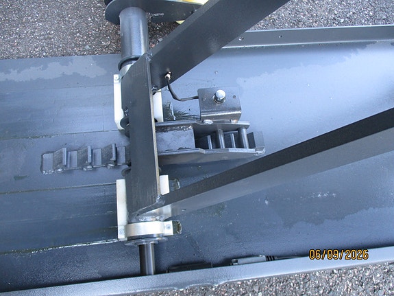 Product image 9 of 24