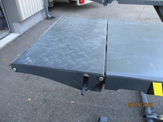Product image 10 of 24