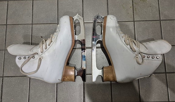 Product image 1 of 6