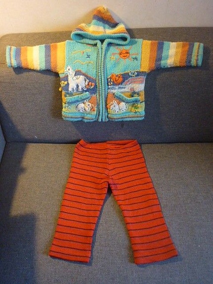 Product image 1 of 3