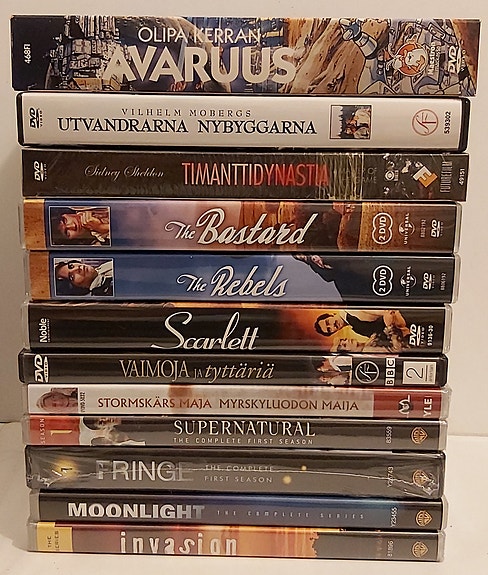 DVD tv-sarjoja 5-15 euroa kpl
