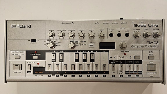 Product image 1 of 4