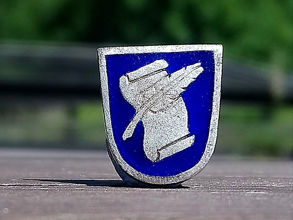 Product image 3 of 13