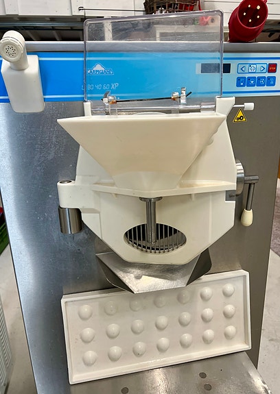 Product image 1 of 10