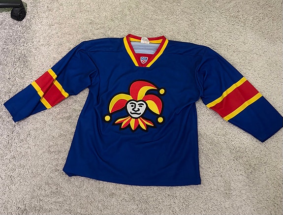 Product image 1 of 3